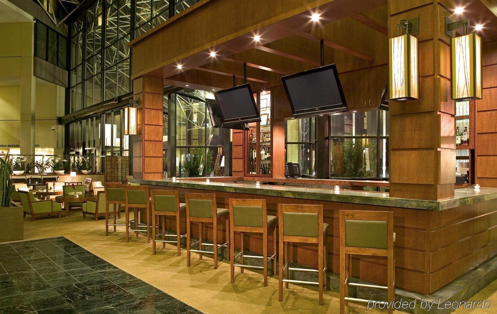 The Westin Atlanta Airport Hotel Restaurant photo